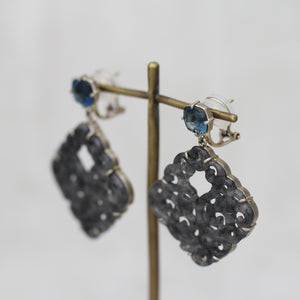 黒翡翠 × ロンドンブルートパーズ ピアス