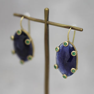 サファイア × エメラルド　ショートフックピアス