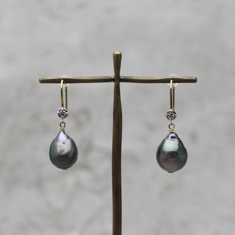 黒蝶バロックパール フックピアス