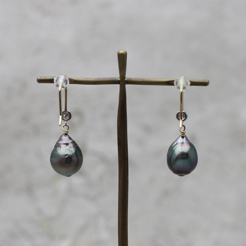 黒蝶バロックパール フックピアス