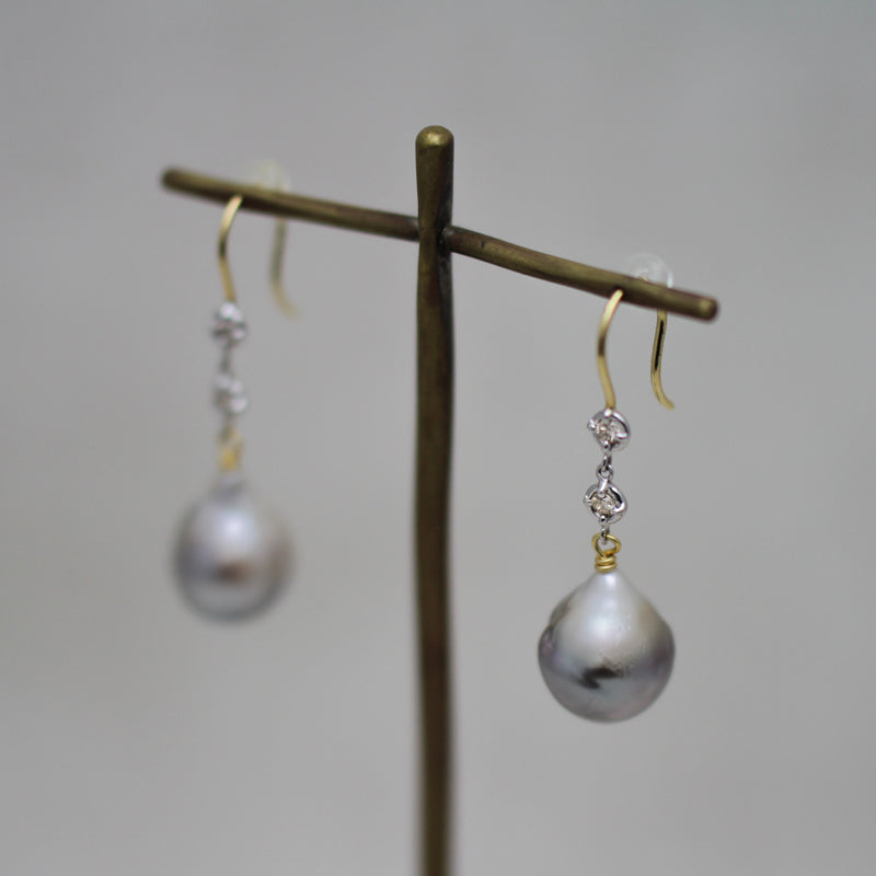 10mm 黒蝶バロックパール フックピアス