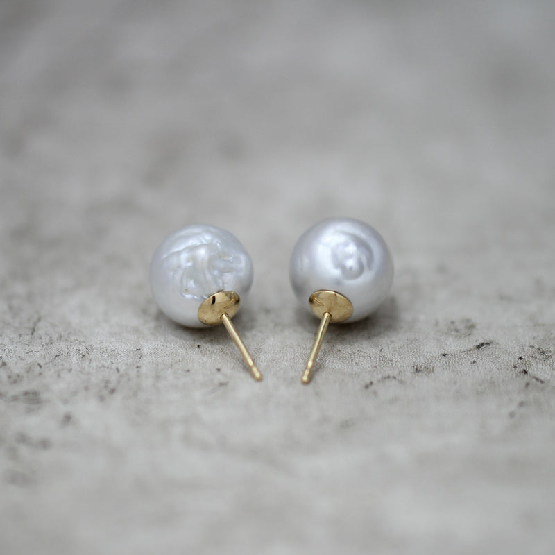 11mm 白蝶バロックパール ピアス