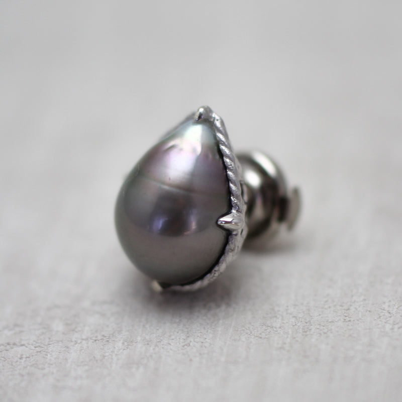 黒蝶バロックパール ブローチ